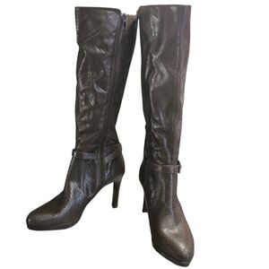 Naturalizer Taelynn Brown Snake Embossed Leather High Heel Knee Boots Size 8.5